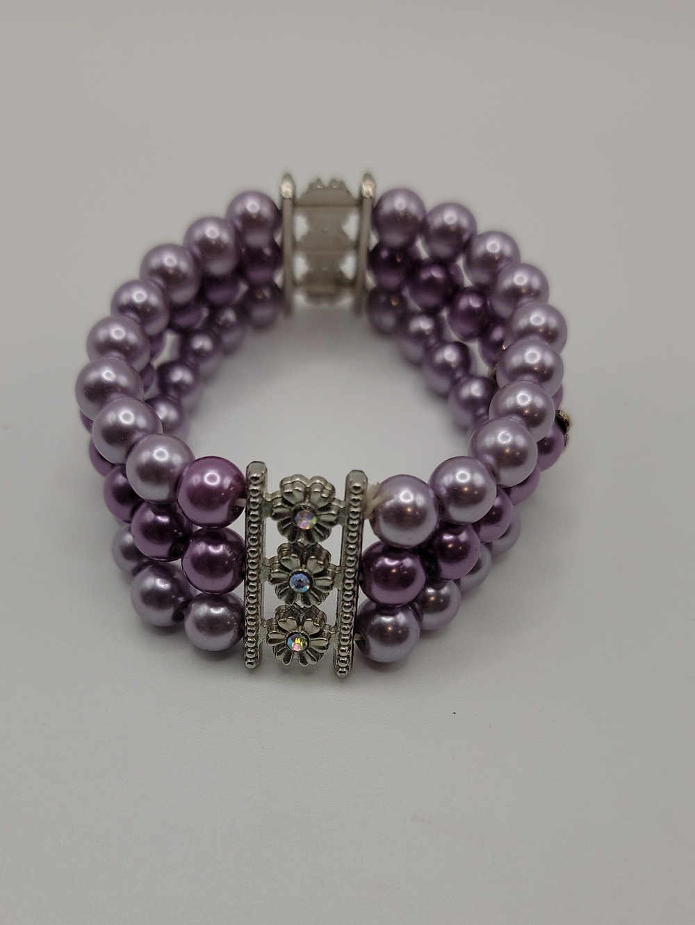 Triple Strand Lavender Faux Pearl Bracelet with Silver Floral Accents Vintage